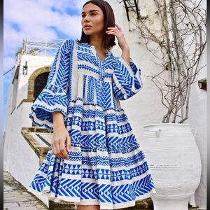 Devotion TWINS Blue and White Geometric Dress